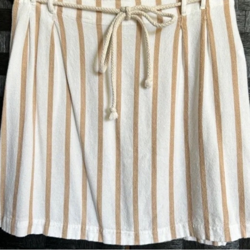 🌼 $5 Sale! 🌼 American Eagle Linen Skirt XL